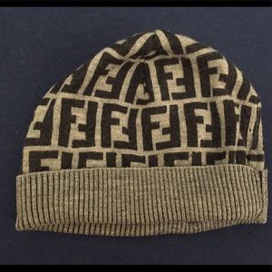 Cute, stylish FENDI logo beanie/winter hat